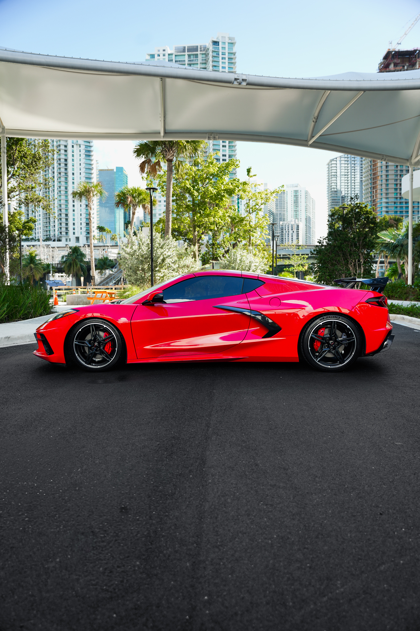 Chevrolet Corvette C8 Red - Image 2